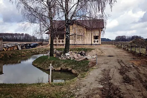 Raudondvaris, nuotrauka 1